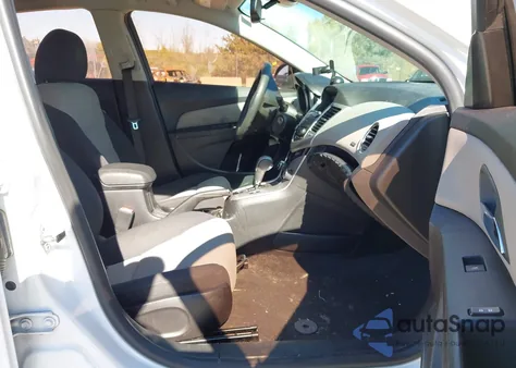 2015 Chevrolet Cruze Ls Auto из США, поврежденный, VIN 1G1PA5SH5F7156961